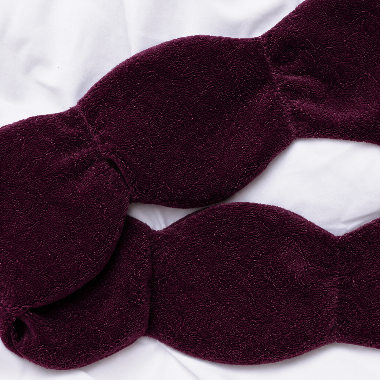 SleepyPearl™ – Calming Weighted Eye Blanket