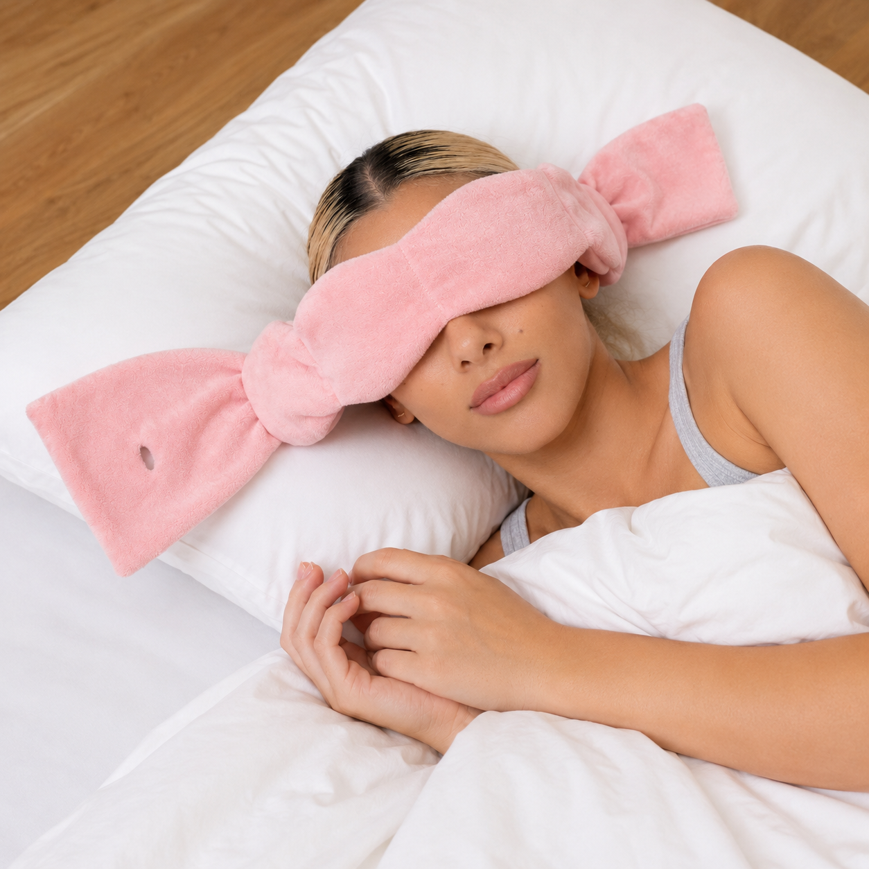 SleepyPearl™ – Calming Weighted Eye Blanket